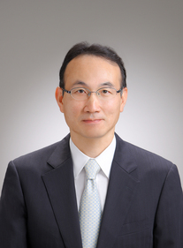 大学院医学研究科長　清家　正博
